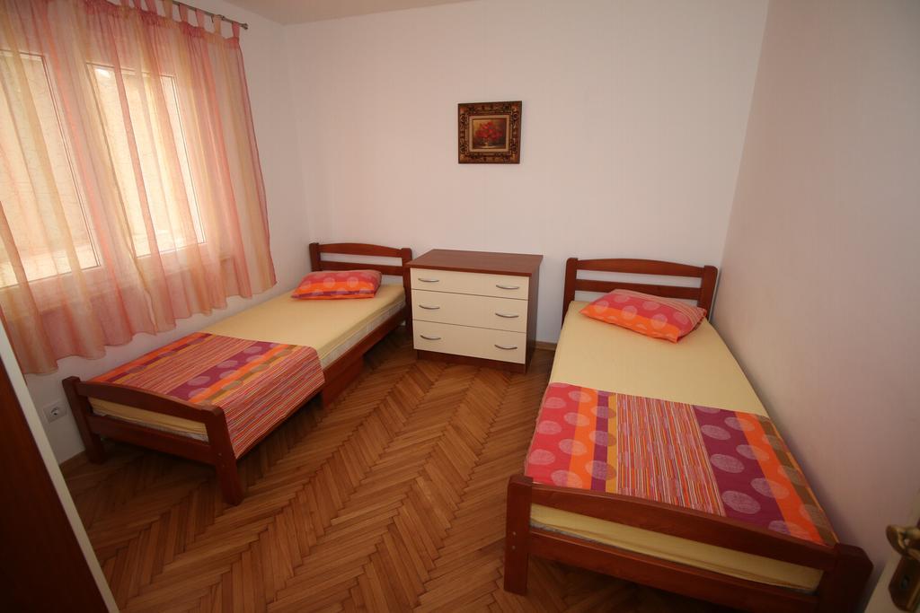 Apartment Kate Omiš Buitenkant foto