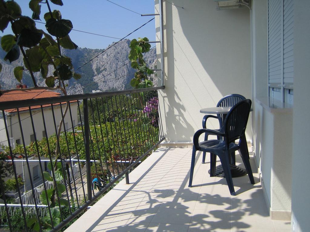 Apartment Kate Omiš Buitenkant foto